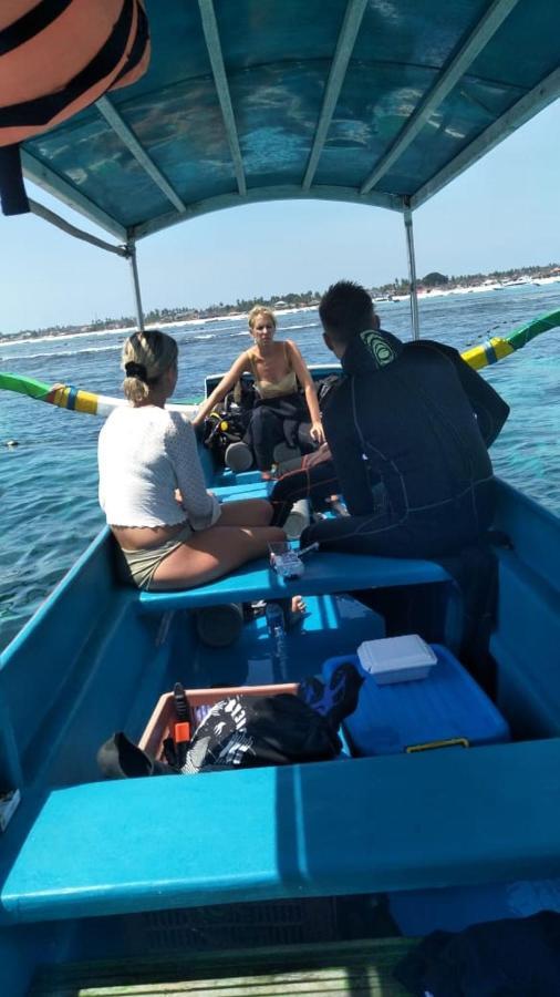 Naradas Mushroom Beach Lembongan Exteriör bild
